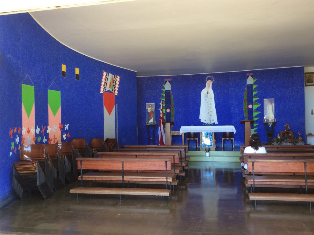 Igreja Nossa Senhora de Fátima interior