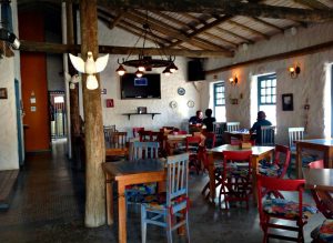 Gonçalves Restaurante Janelas com Tramelas