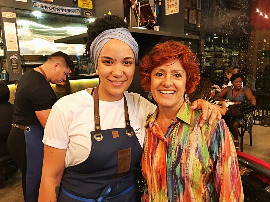 Restaurante Caminito Parrilla - chef Julia Almeida com Sylvia Yano