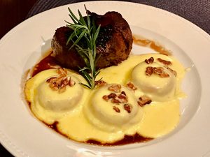 Restaurante Magnólia Canela - carne e massa