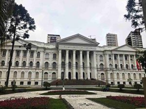 Como conhecer Curitiba em 42 atrações - Universidade Federal do Paraná