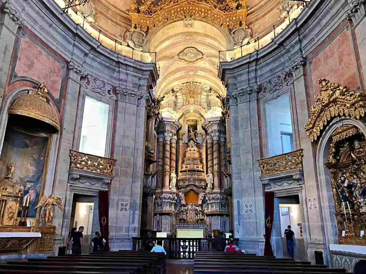 Igreja do Clérigos - o que fazer em Porto Portugal