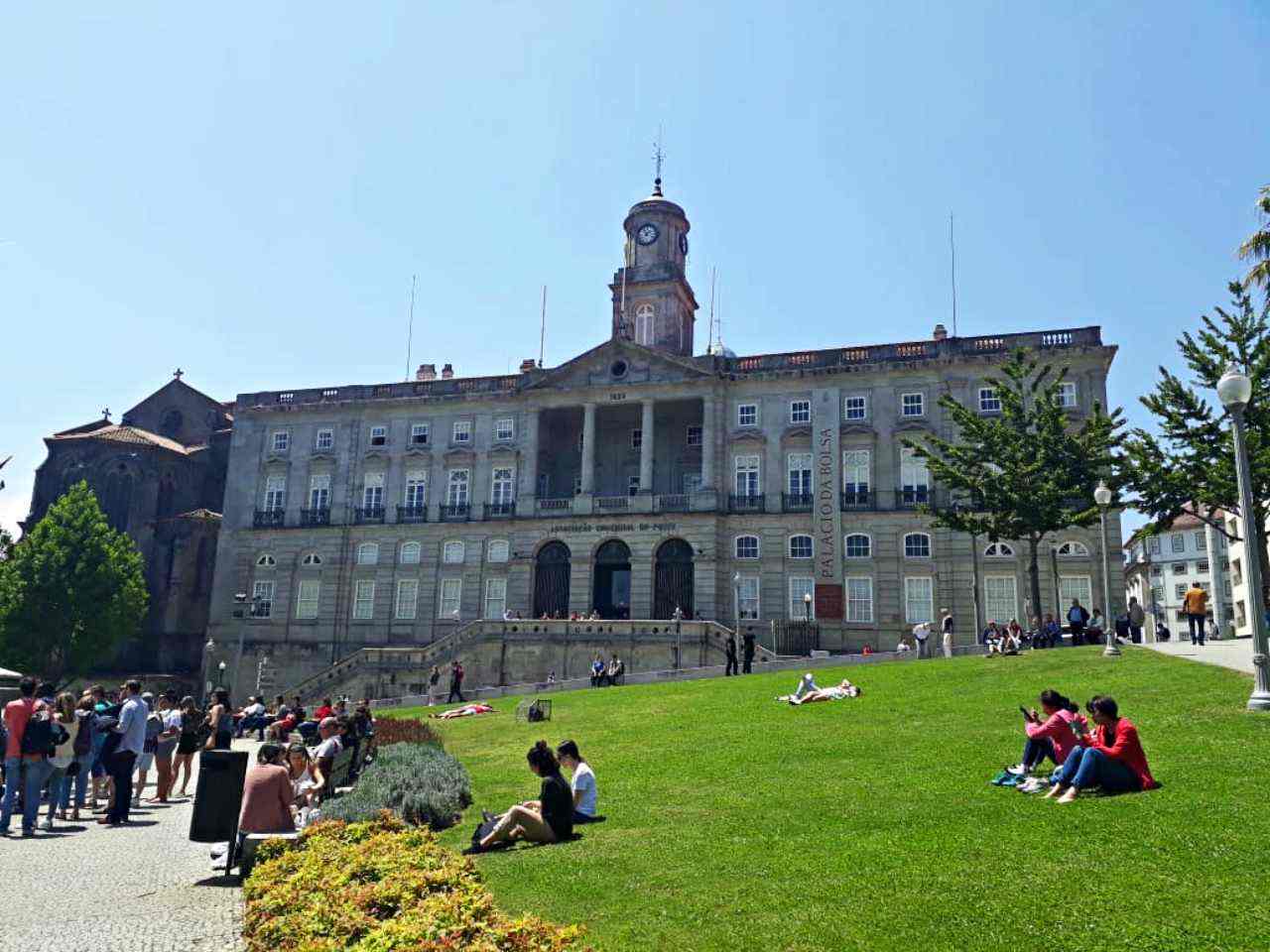 Palácio da Bolsa e jardins - O que fazer em Porto Portugal